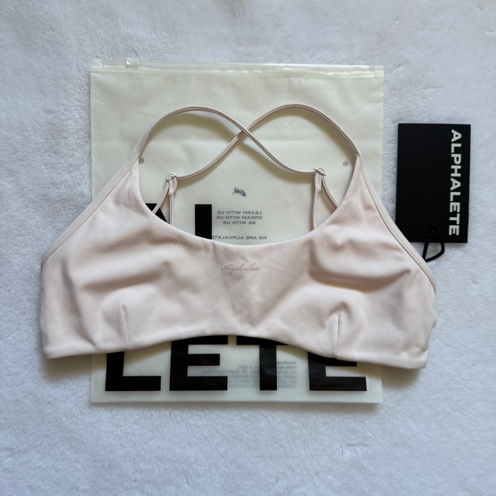 ALPHALETE AURA STRAPPY BRA - TEA ROSE